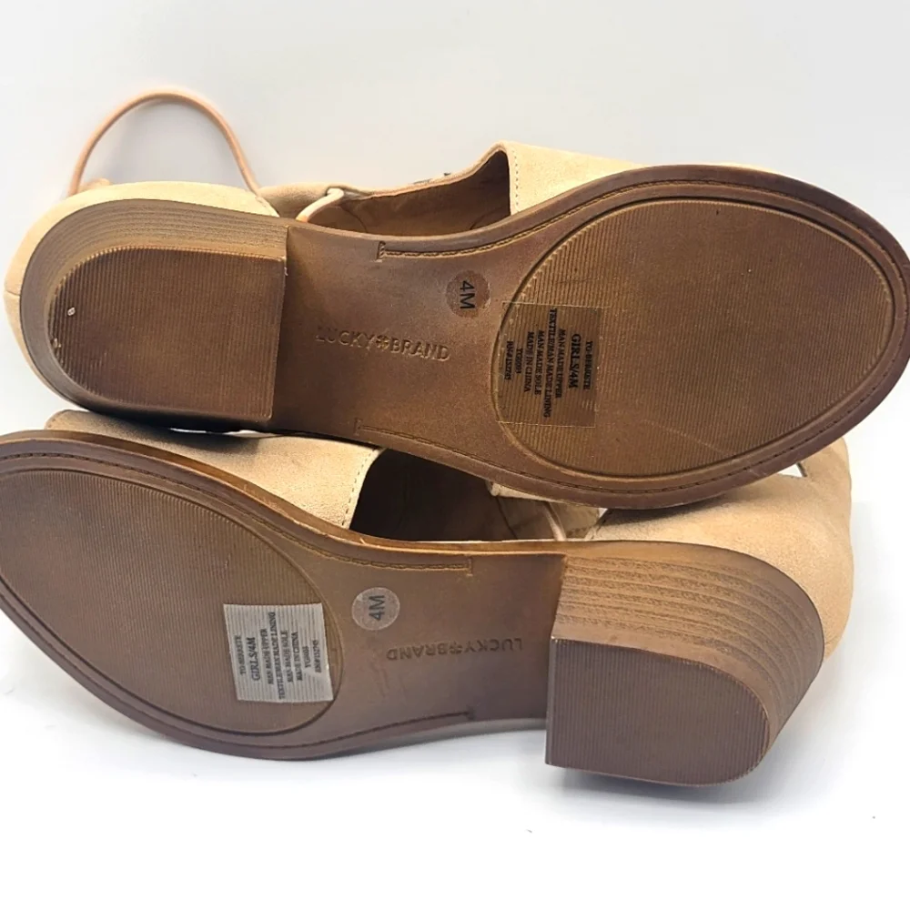NWOT‎ Lucky Brand Girl’s Berrete SIZE 4M. #1433
